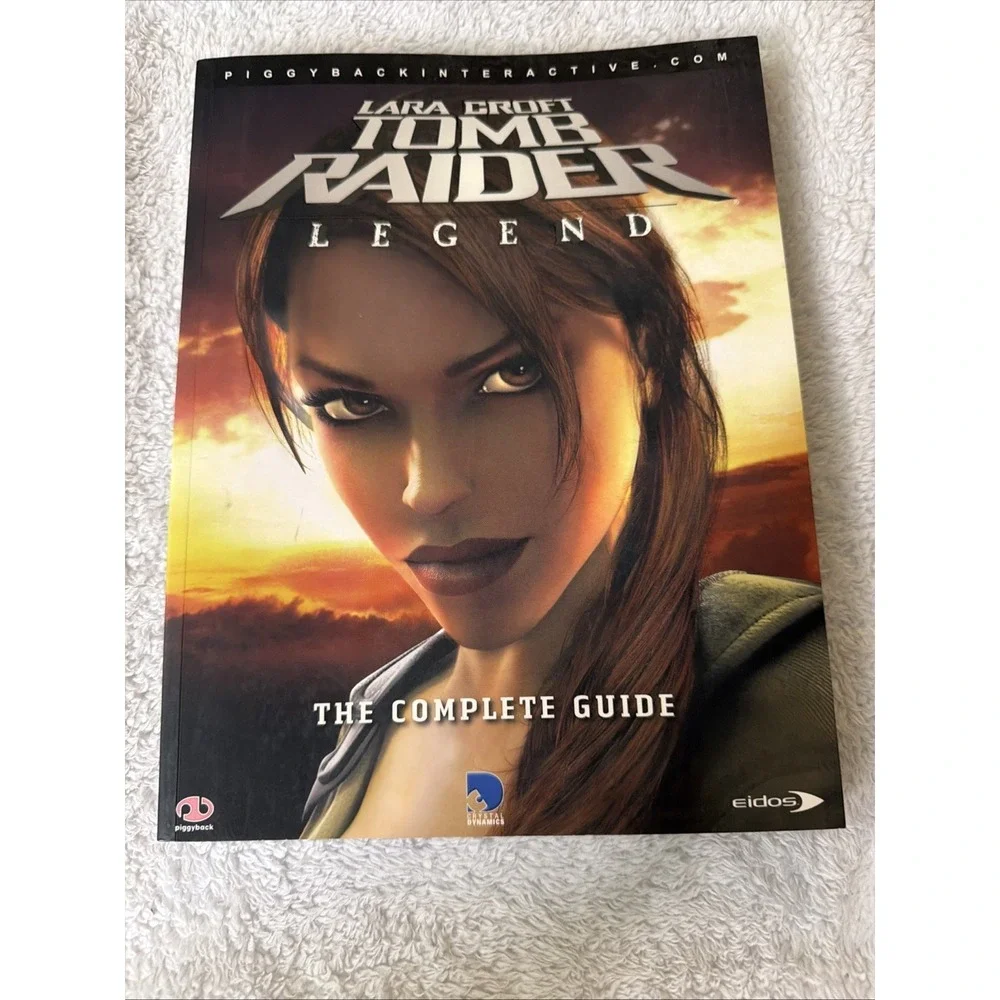 Lara Croft Tomb Raider Legends PC DVD ROM & Complete Guide Field Notes Game VTG